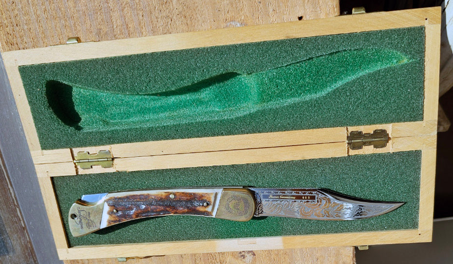 Vintage Puma Solingen Germany 1769 Anno 200th Anniversary Gold Etch Large Lockback Knife Serial #609 in Original Wood Box c.1969