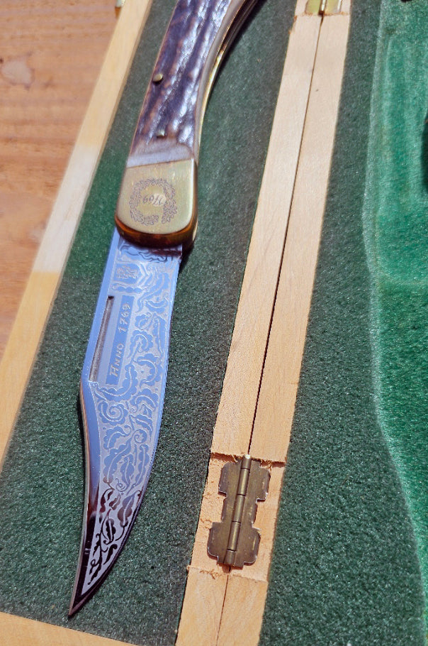 Vintage Puma Solingen Germany 1769 Anno 200th Anniversary Gold Etch Large Lockback Knife Serial #609 in Original Wood Box c.1969