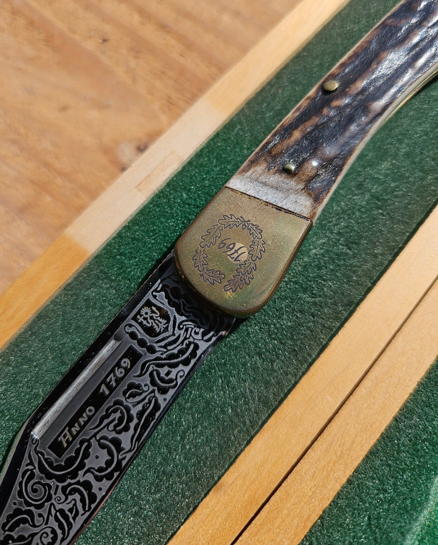 Vintage Puma Solingen Germany 1769 Anno 200th Anniversary Gold Etch Large Lockback Knife Serial #609 in Original Wood Box c.1969