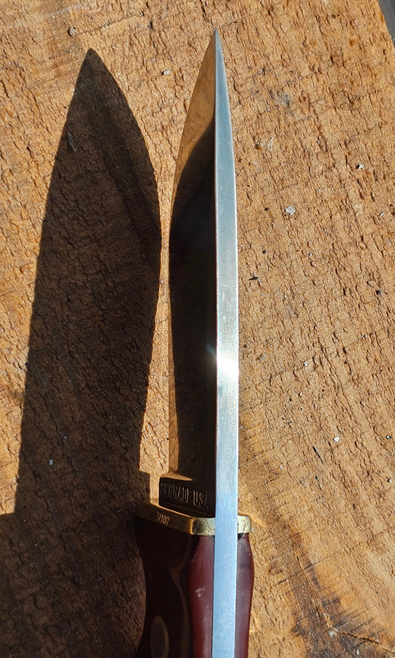Vintage Schrade - Loveless Hunter # RL-2 Burgundy Delrin handles with Brass Guard #3902 Drop Point
