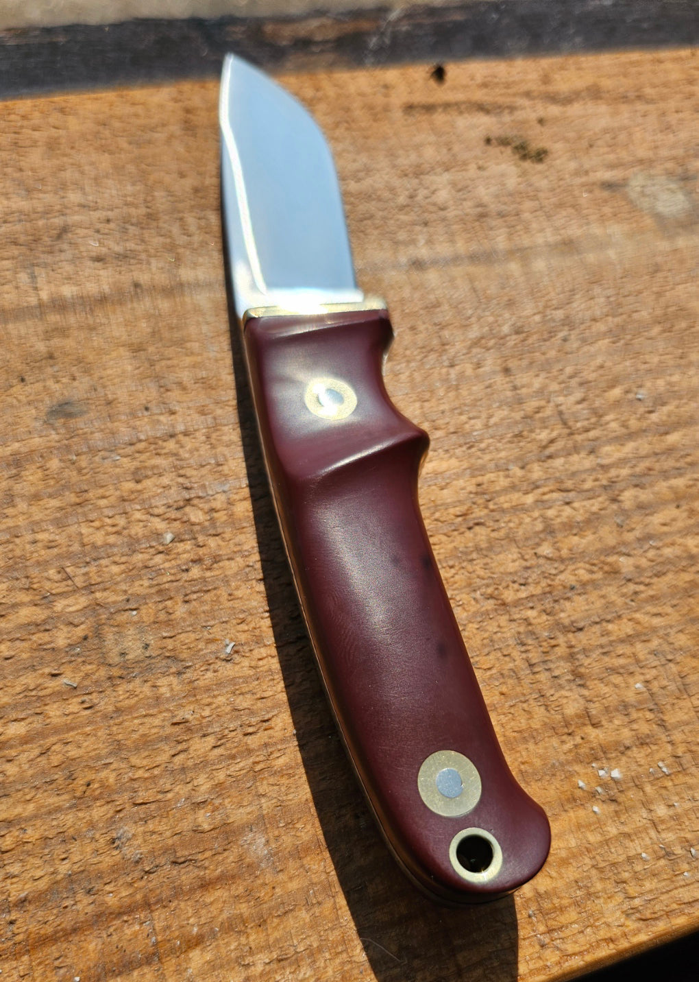 Vintage Schrade - Loveless Hunter # RL-2 Burgundy Delrin handles with Brass Guard #3902 Drop Point
