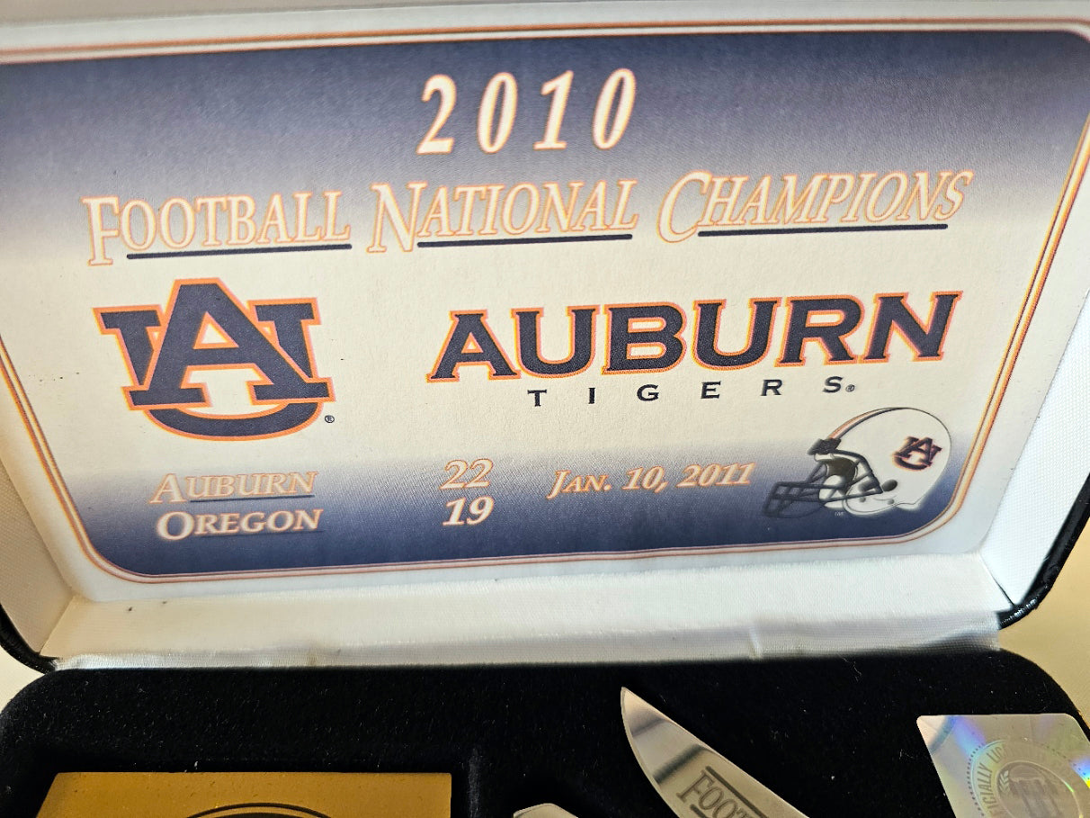 Case XX 2010 Auburn National Championship Limited Edition #897 Collectible Trapper Knife