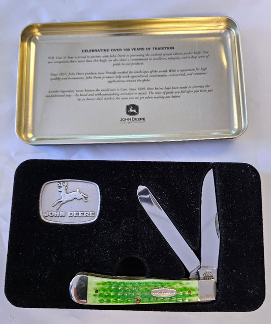 Case XX 2002 John Deere Licensed Collectible Trapper in Tin