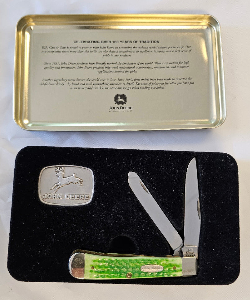 Case XX 2002 John Deere Licensed Collectible Trapper in Tin