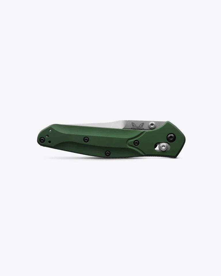 Benchmade 940 Osborne lightweight EDC knife side profile