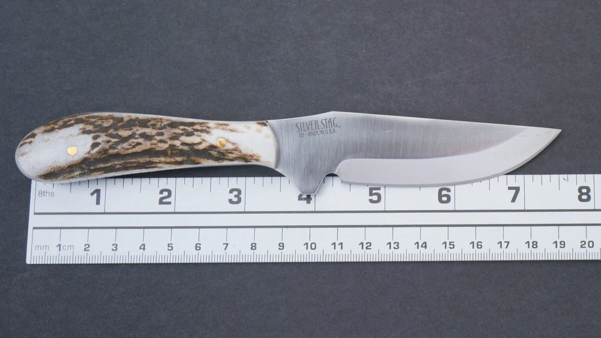Silver Stag ES4000 Elk Skinner 3.25 inch D2 tool steel drop point blade at 62 HRC hardness detail — ClassicBlades