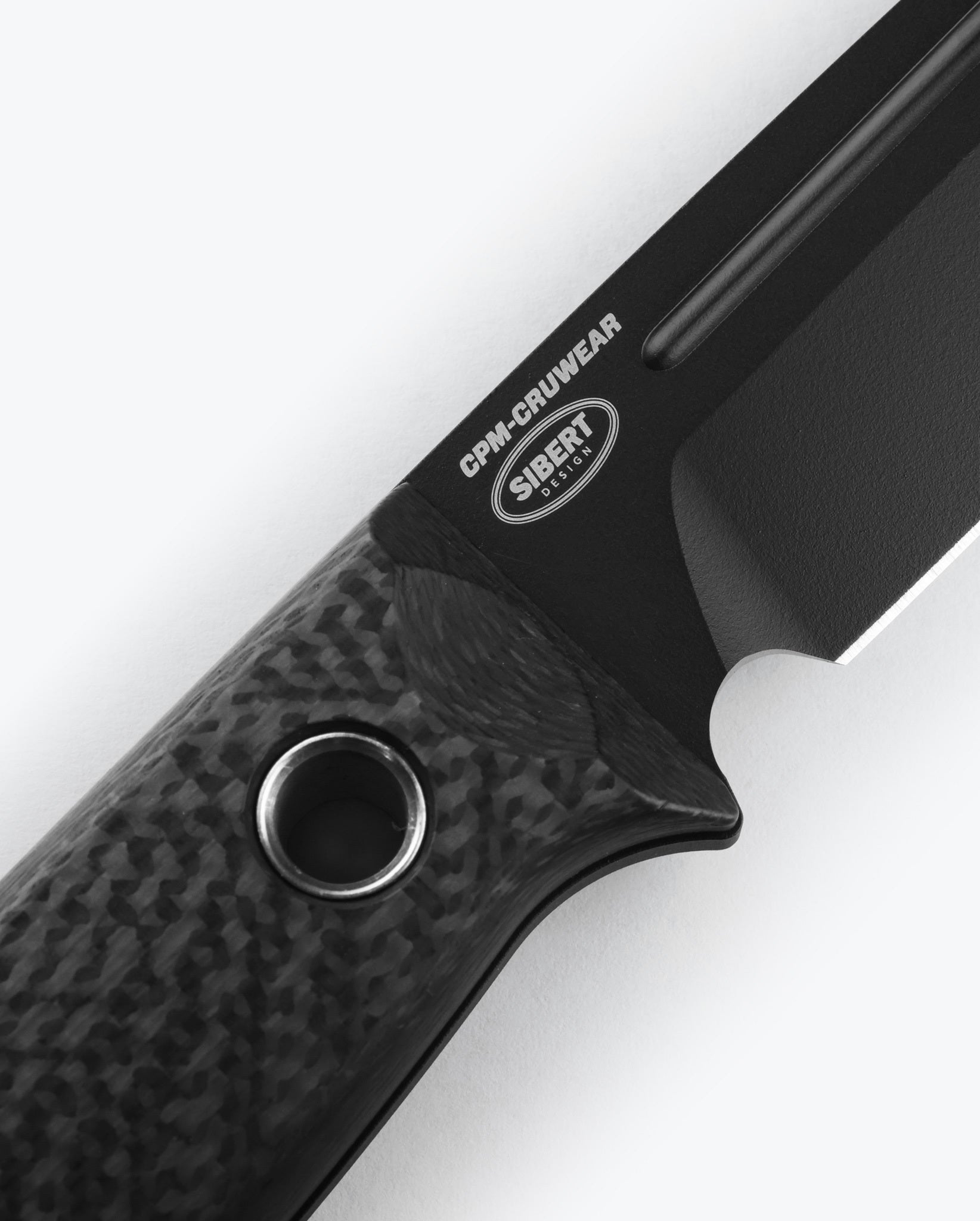 Benchmade 163BK Bushcrafter 4.38 inch CPM-CruWear detail — ClassicBlades