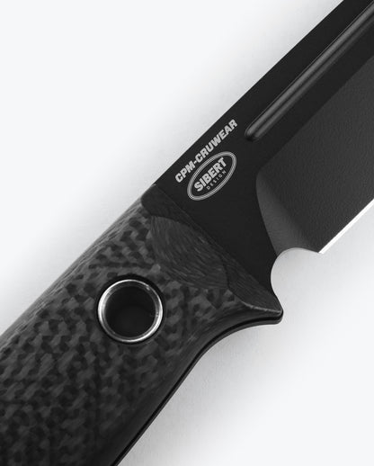 Benchmade 163BK Bushcrafter 4.38 inch CPM-CruWear detail — ClassicBlades