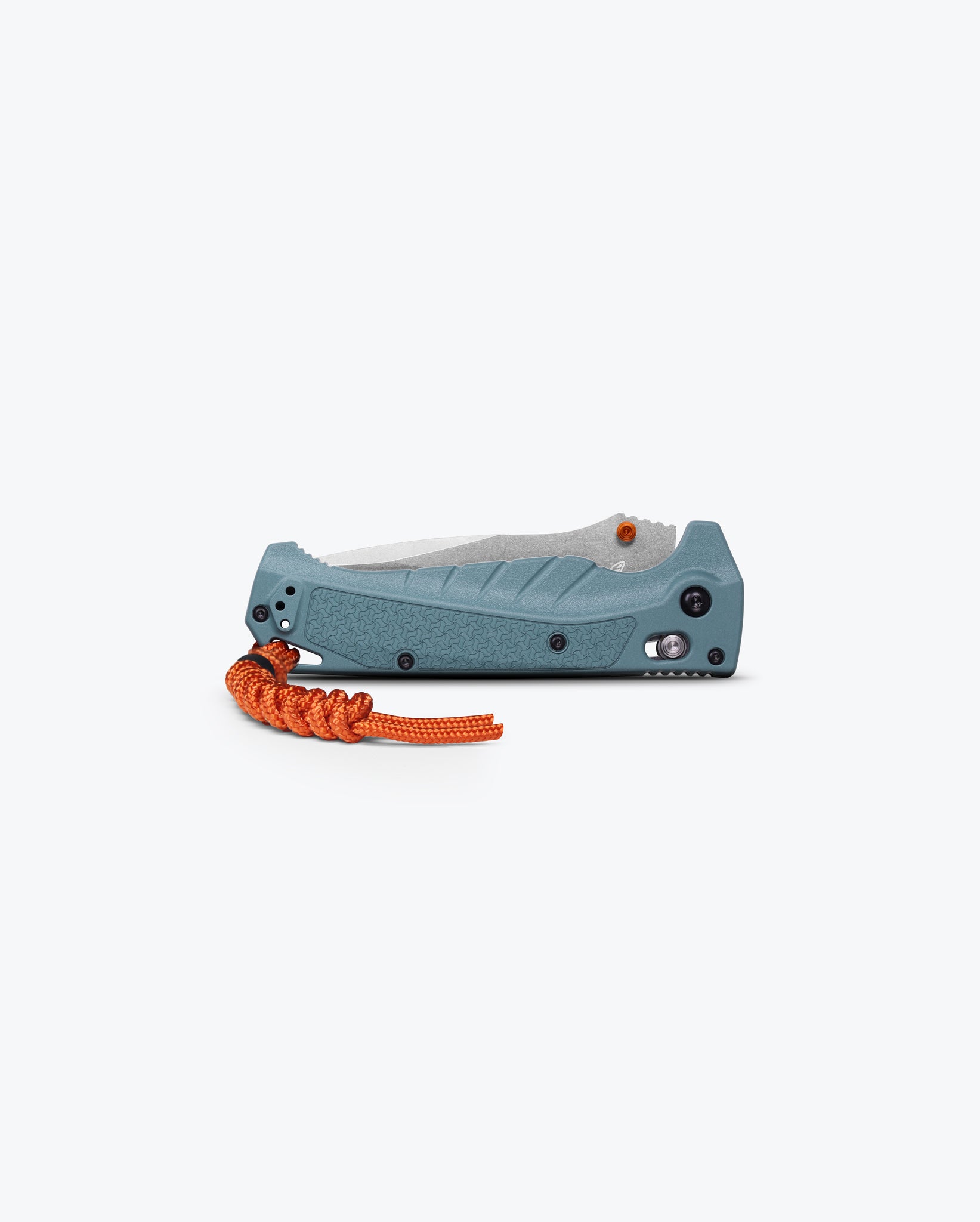 Benchmade 18060S Adira closed showing 5.12 inch profile with depth blue handle and black oxide deep-carry pocket clip — ClassicBlades