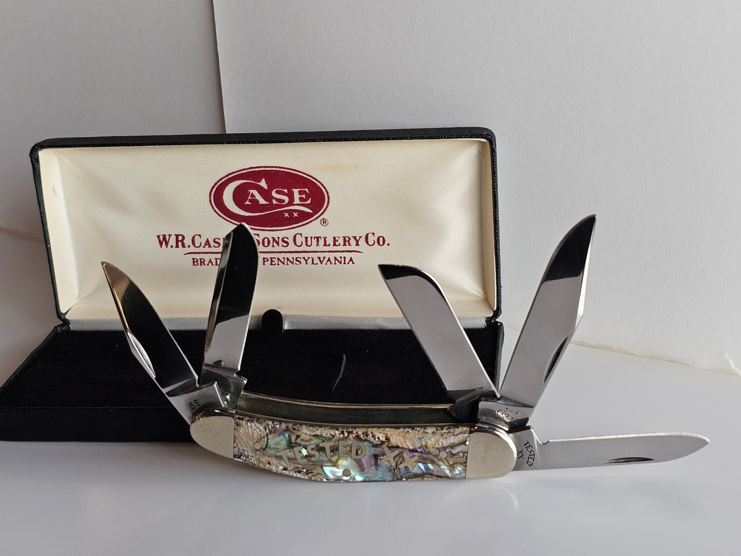 Case XX 2003 5 Blade Mother Of Pearl Series Tony Bose Abalone 5 Blade Sowbelly Knife 1 of 500