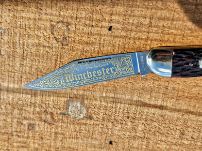 Vintage 1970s Winchester The Kentuckian Single Blade Jigged Bone Gold Etched Knife Germany Made