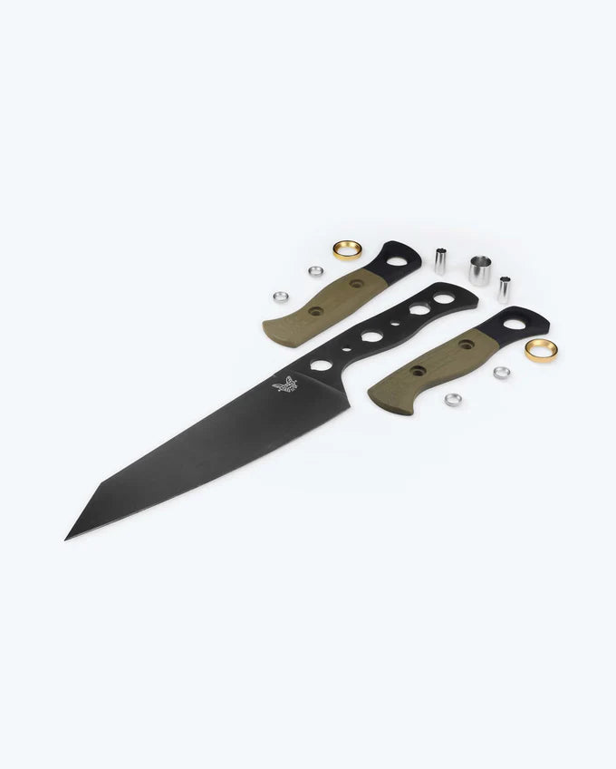 Benchmade 4070BK-01 Wildcoast fixed blade knife with OD green G10 handle and black DLC blade