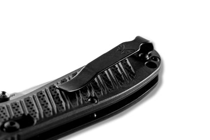 Benchmade 575-1 Mini Presidio II closed showing 4.34 inch profile with black CF-Elite handle and deep-carry pocket clip — ClassicBlades