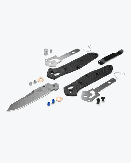CPM‑S90V reverse tanto blade on Benchmade 940‑1 knife close-up