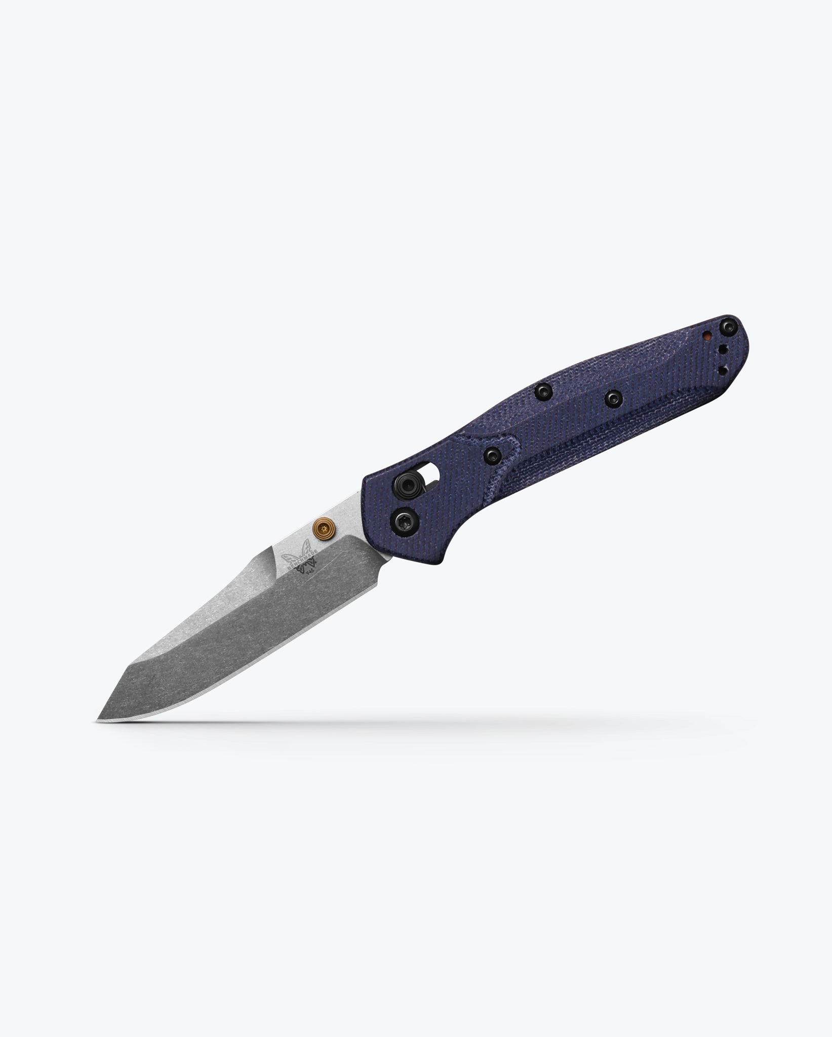 Benchmade 945-04 Mini Osborne 2.92 inch M390 satin reverse tanto blade with flat grind detail — ClassicBlades
