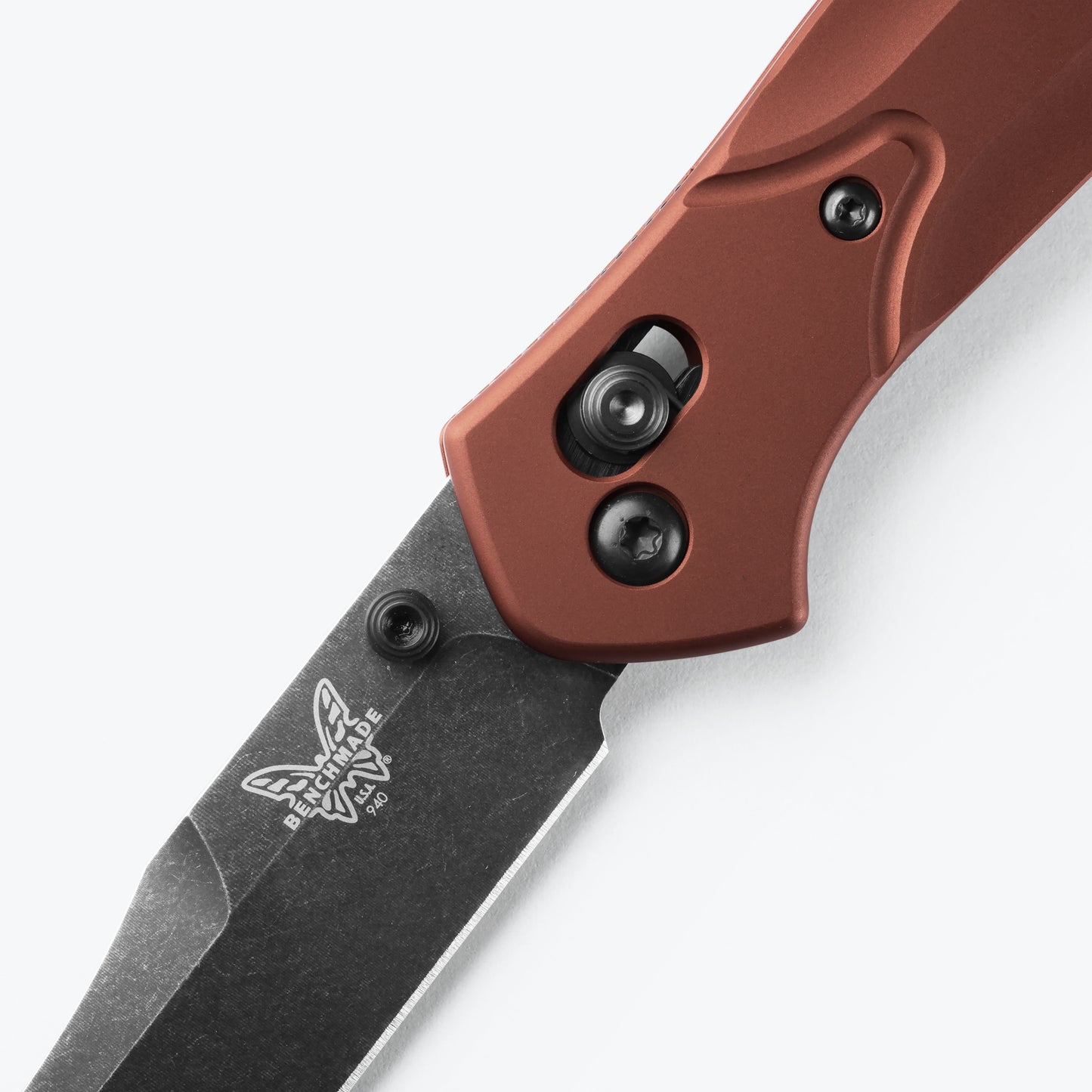 Benchmade 945BK-03 Mini Osborne  AXIS Lock detail — ClassicBlades