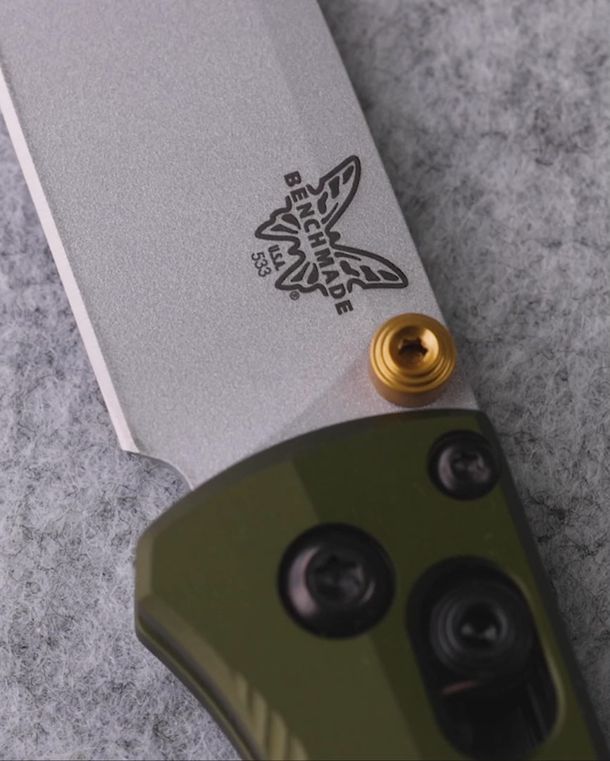 Benchmade 533SL-10 Mini Bugout folding knife  — ClassicBlades